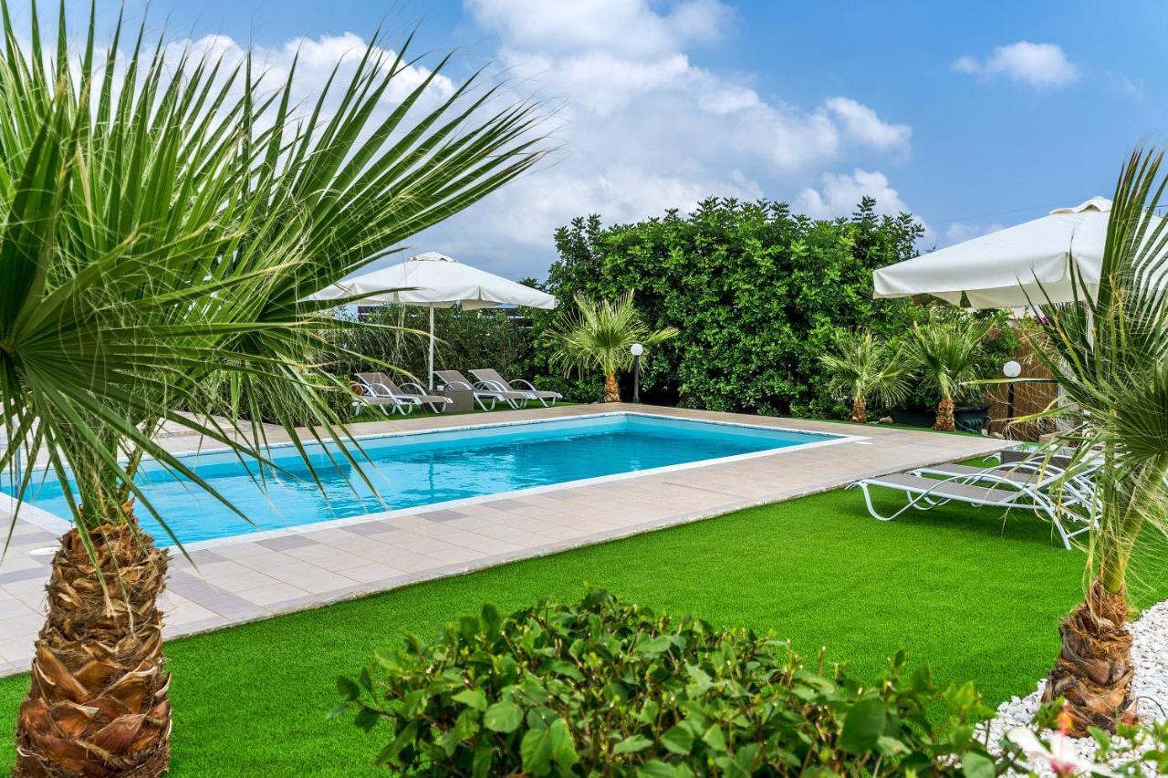 Aroma Villas Hersonissos  Bagian luar foto